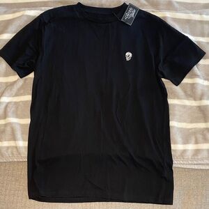 MENS Black Skull Emblem Tee